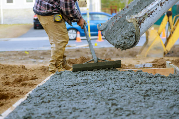 Best Concrete Pool Decks in Deans, NJ